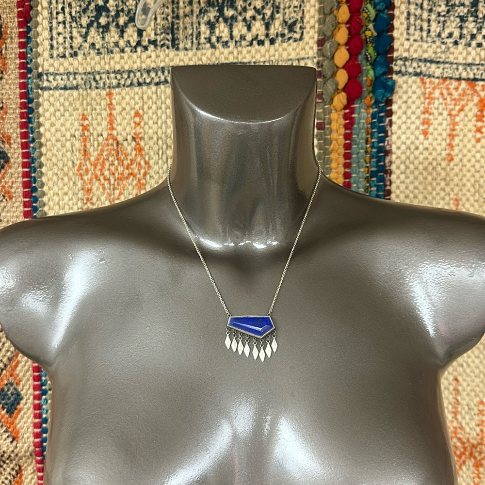 “Coastal Blues” Necklace by Ananda Khalsa. New in box from Sundance. - Picture 3 of 9